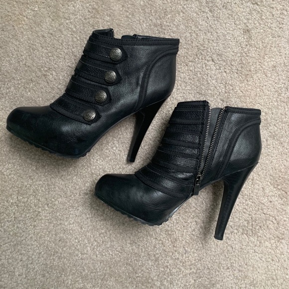 Aldo Shoes - Never Worn Aldo ankle boots! Black